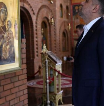 Ciolacu anunță bani de la buget pentru achiziția de către BOR a două imobile în Paris și Roma