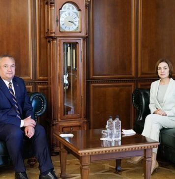 Ciucă: Îi îndemn pe cetăţenii Republicii Moldova să voteze cu Maia Sandu