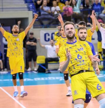 Corona Braşov s-a calificat dramatic în turul al treilea al Ligii Campionilor