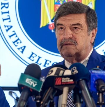 Greblă: Diana Şoşoacă (SOS România) şi-a depus din nou candidatura; BEC analizează în şedinţa de la ora 18,00