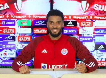 Oţelul Galaţi a achiziţionat un fundaş care a trecut pe la Arsenal