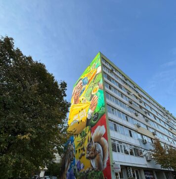 O pictură murală cu Vinicius Jr în tricoul naţionalei României a fost inaugurată la Bucureşti