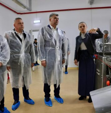 Marcel Ciolacu, la Alexandria. A vizitat o companie românească de familie, care își propune să promoveze un stil de viața bazat pe alimente sănătoase.