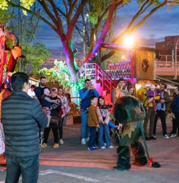 50.000 de vizitatori la Târgul Vrăjitoarelor de la Opera Comică pentru Copii. Urmează magia lui Moș Crăciun!