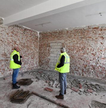 Se consolidează structura de rezistență a Liceului „Petru Poni” din București