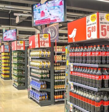 Consiliul Concurenţei a câştigat definitiv procesele cu Auchan, Cora şi furnizorii acestora / Retalierii au primit amenzi de 18,8 milioane de euro