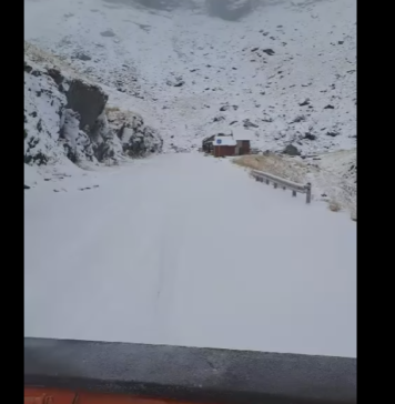 Transfăgărășanul s-a închis de marți, 12 noiembrie, din cauza vremii nefavorabile