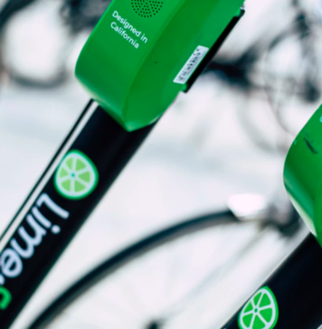 Orașul din România unde nu mai poți să închiriezi trotinete electrice. Bolt și Uber au fost obligate să le ridice pe toate