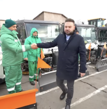 Vlad Popescu Piedone: Am solicitat societății Salubrizare Sector 5 să echipeze și să pregătească utilajele, pentru a fi pe poziții în cazul în care vom exista, în cursul serii, precipitații mixte