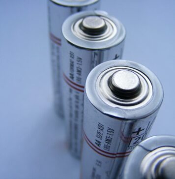 Producătorul român de baterii Prime Batteries Technology finalizează în acest an noua unitate de lângă București