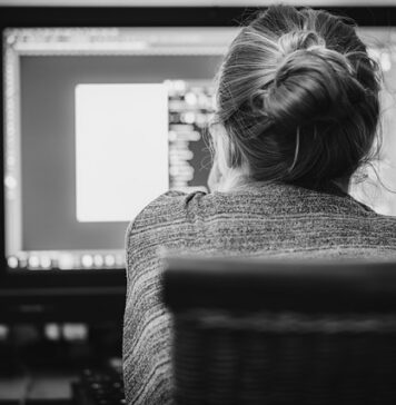 STUDIU/ Femeile din România sunt mult mai afectate de burnout decât bărbaţii