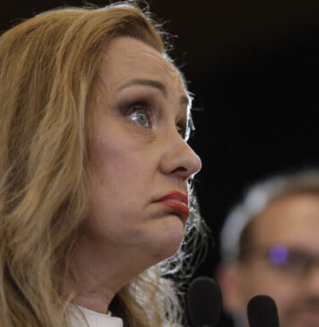 CTP o desființează pe Elena Lasconi după dezbaterea prezidențiabililor de la Digi