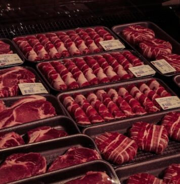 Number of slaughters and meat production increased in all species of animals and birds in September