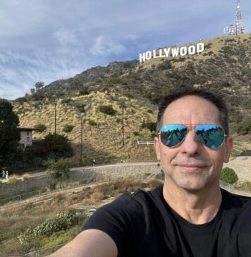 Dan Negru: „Europa e praf, cea mai mare „realizare” a ei este dopul ataşat de sticlă, dar noi nu mai putem de grija Americii”