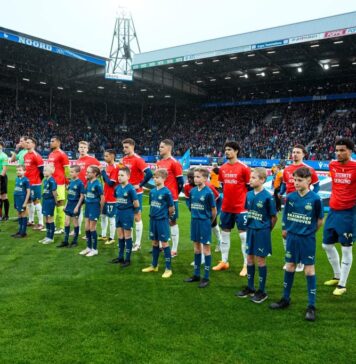 Victorii clare pentru PSV Eindhoven şi Dinamo Zagreb, în Liga Campionilor