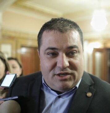 Solomon (PSD): În 2029, salariul minim brut va fi 1.300 de euro pe lună, iar pensia medie va ajunge în următorii 4 ani la 810 euro