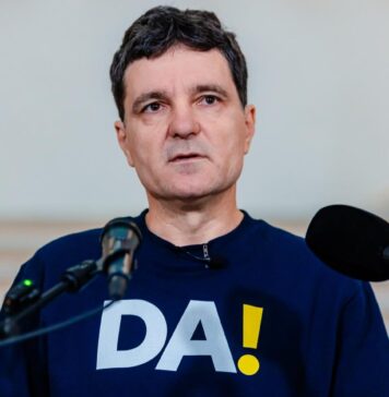 Nicușor Dan a fost botezat de presa străină drept „Little Nick” (Micul Nick). Cum îl descriu jurnaliștii de la Bruxelles pe actulul primar al capitalei