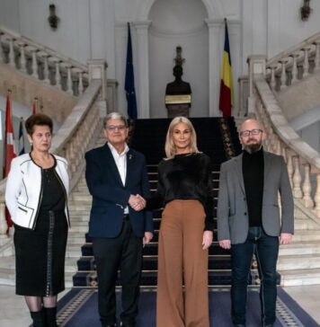 Raluca Turcan: Misiune îndeplinită: Finanțarea pentru cel mai amplu proiect de investiții in cultură a fost semnată azi!