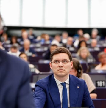 Victor Negrescu (PSD): Am securizat pentru anul viitor, în calitate de negociator-șef al Parlamentului European, un buget UE record de 200 de miliarde de euro, cu 6% mai mare decât anul acesta