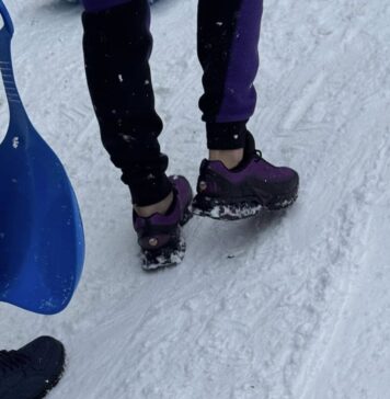 Salvamont Braşov: „Modă pe munte? Gheața nu ține cont de brand! … Lăsați „fashion week” acasă și echipați-vă adecvat”