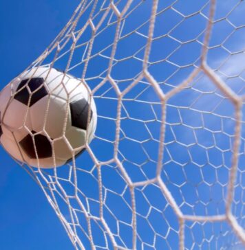 O victorie cu Hoffenheim o va apropia pe FCSB de o calificare directă în optimile EL