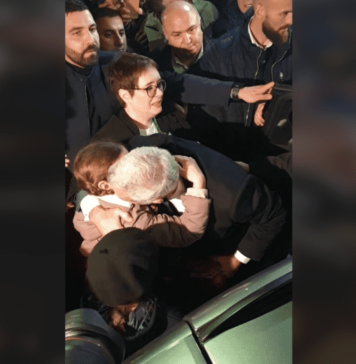 „Imaginile cu fetița care i-a oferit lui Călin Georgescu icoana și căreia acesta i-a sărutat mâna vor face înconjurul inimilor românilor”, spune jurnalistul Adrian Pătruşcă