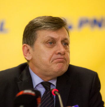 Crin Antonescu: PNL nu poate susține candidatura prezidențială a lui Nicușor Dan sau Elenei Lasconi