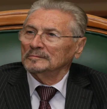 Emil Constantinescu: Ne aflăm în preajma celui de-al treilea război mondial; avem nevoie de cultura păcii