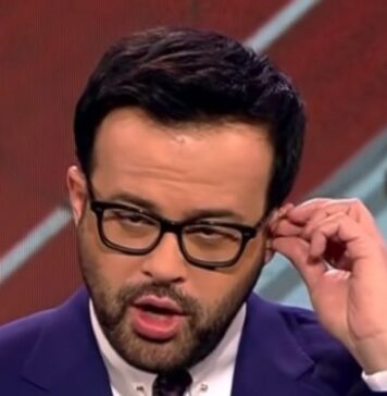 Cozmin Guşă: „Trusturile de presă deținute de către oameni șantajabili sunt conduse, de fapt, prin manetele unor potentați de la vârful statului român ce le pot decide acestor patroni încarcerarea sau falimentul economic aproape în mod instantaneu. Deci ceea ce vedeți pe ecrane sau citiți pe diverse site-uri și este de neînțeles sau excesiv vine din voința acestor satrapi (ca să revin la Voiculescu, în cazul său particular, mobilizarea lui de acum vine de la niște dosare penale ale unor oameni din familia sa, care sunt pe rol, plus din revizuirea procesului în care Voiculescu trebuie să plătească ANAF-ului, deci statului român, daune de circa 60 de milioane de euro; așadar, ursul Voiculescu joacă cum îi cântă Statul Paralel)