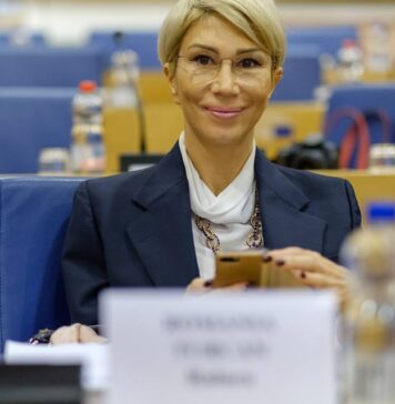 Denunț la Parchetul General împotriva Ralucăi Turcan și a fostului director al MNIR