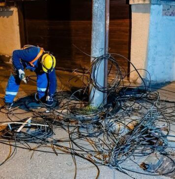 Nicuşor Dan: În ultimii patru ani, Netcity a mutat 1.300 km de cabluri aeriene în rețele subterane