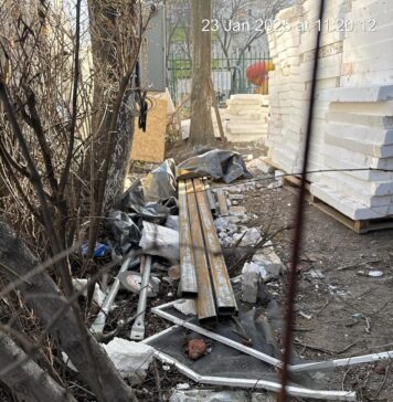 Sectorul 2: Amendă pe șantierul unde se reabilitează un bloc, din cauza gunoiului lăsat de muncitori