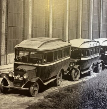 În perioada interbelică, transportul public a jucat un rol esențial în conturarea vieții de zi cu zi a locuitorilor din București