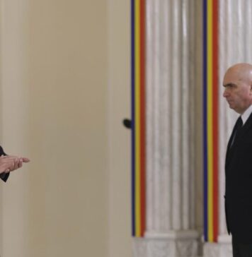 Călin Georgescu: Poporul român nu mai poate sta sub dictatura oligarhilor instaurată acum în ţară