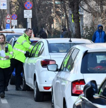 Primele 300 de parcări publice din Sectorul 6, înființate pe Bd. Iuliu Maniu. 1 leu ora, noaptea sunt gratuite