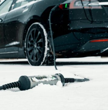 Ministrul Mediului vrea majorarea valoarii ecotichetului pentru mașini electrice