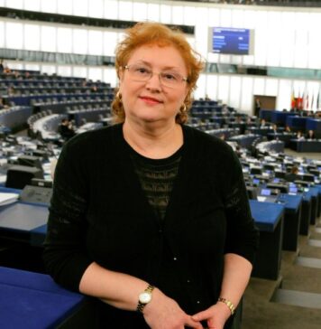 USR cere demararea procedurilor de numire a unui nou Avocat al Poporului: Am devenit țara mandatelor expirate