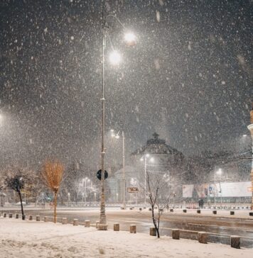 Cum s-au pregătit autoritățile din București pentru a curăța orașul de zăpadă