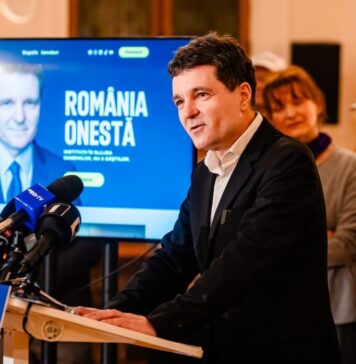 Nicușor Dan și-a lansat site-ul oficial de campanie: Obiectivul nostru pentru alegerile prezidențiale este să strângem 2 milioane de euro