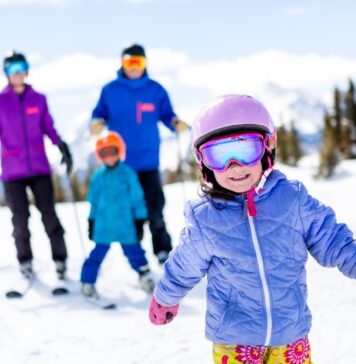 Opt unități de învățământ preșcolar din Sectorul 5, deschise în perioada vacanței de schi. Și copiii care nu vor petrece vacanța pe pârtie vor avea parte de activități distractive și educative