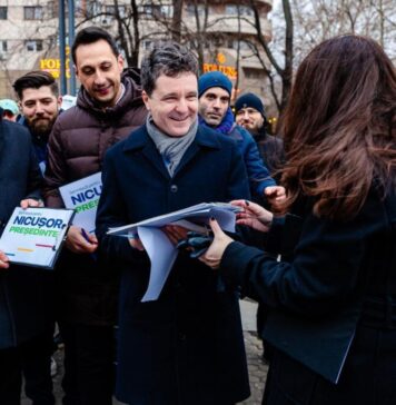 Nicușor Dan a început strângerea de semnături pentru prezidențiale