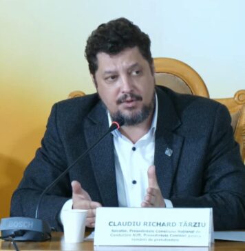 Reacția lui Claudiu Târziu, după ce Gigi Becali a anunțat că va candida la prezidențiale, dacă George Simion nu intră în cursă: Avem de-a face cu ceva mai profund decât o simplă declarație. Este vorba despre două viziuni care se contrapun