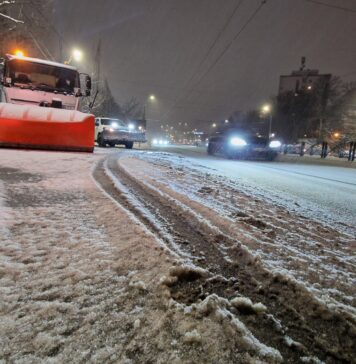 Primăria Sectorului 4: Se circulă în condiții de iarnă. Nicio arteră de circulație nu este blocată