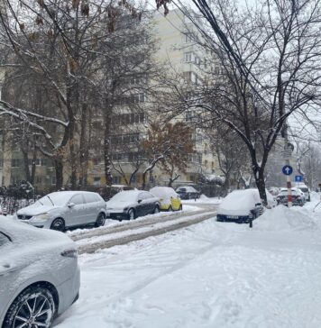 Vreme deosebit de rece la București, în următoarele 24 de ore. Stratul total de zăpadă va ajunge, miercuri, la 35…45 cm
