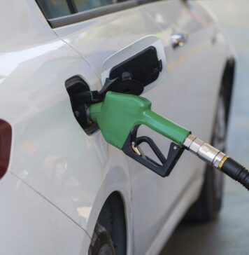 Încă o scumpire a carburanților la Petrom, a doua din luna februarie