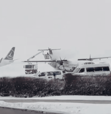 Air traffic in winter conditions at Bucharest airports; possible delays generated by need to de-ice aircraft