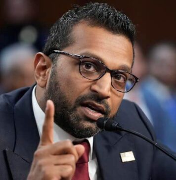 „Urmează arestări şi în România în urma constatării fraudării banilor SUA destinați Ucrainei. Ciclonul Kash Patel”, spune jurnalistul Marius Ghilezan