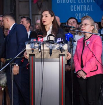 Anamaria Gavrilă: Dosarul meu de candidatură a fost validat de BEC