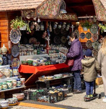 Bucureștiul sărbătorește Paștele cu tradiții și meșteșuguri autentice la evenimentul „Tradiții și Flori de Sărbători” din Parcul Regele Mihai I