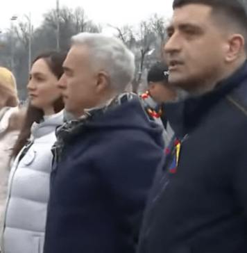 Călin Georgescu: „Nu putem să fim liberi decât dacă suntem uniți. Sistemul a încercat, prin răutate, să ne dezbine, dar asta ne-a unit și mai mult. Ceea ce unește Dumnezeu nu mai poate să dezbine nimeni, nici om, nici sistem”